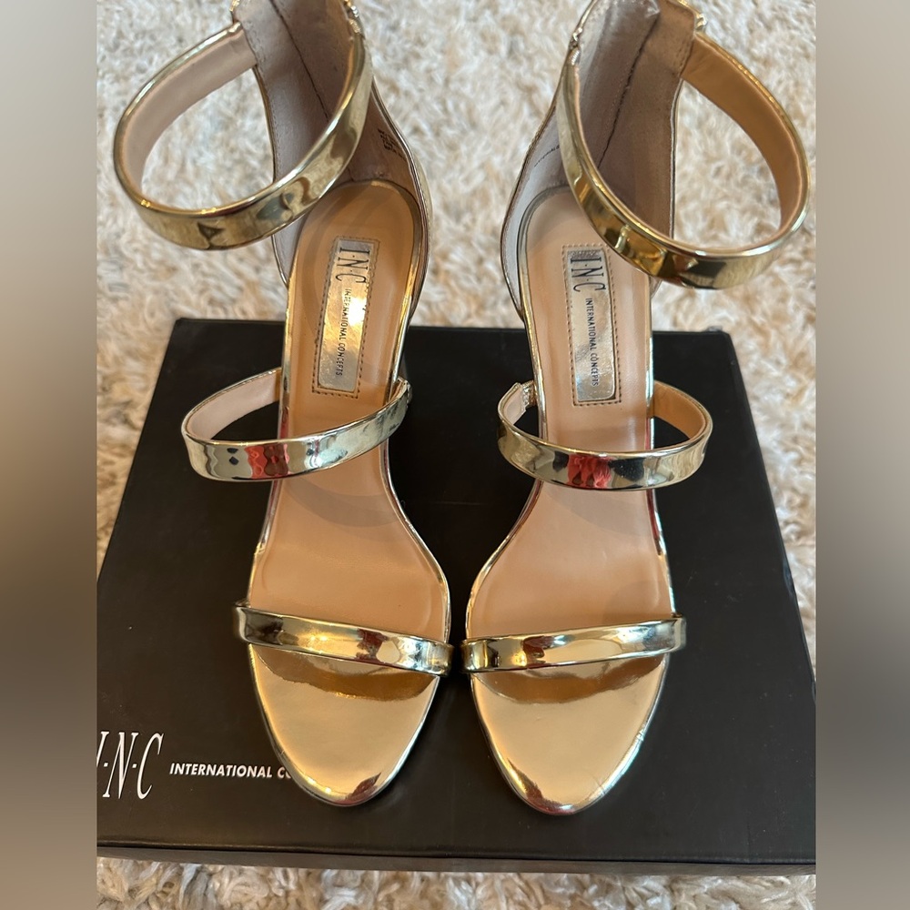INC International Concepts Women's Metallic Gold Heels